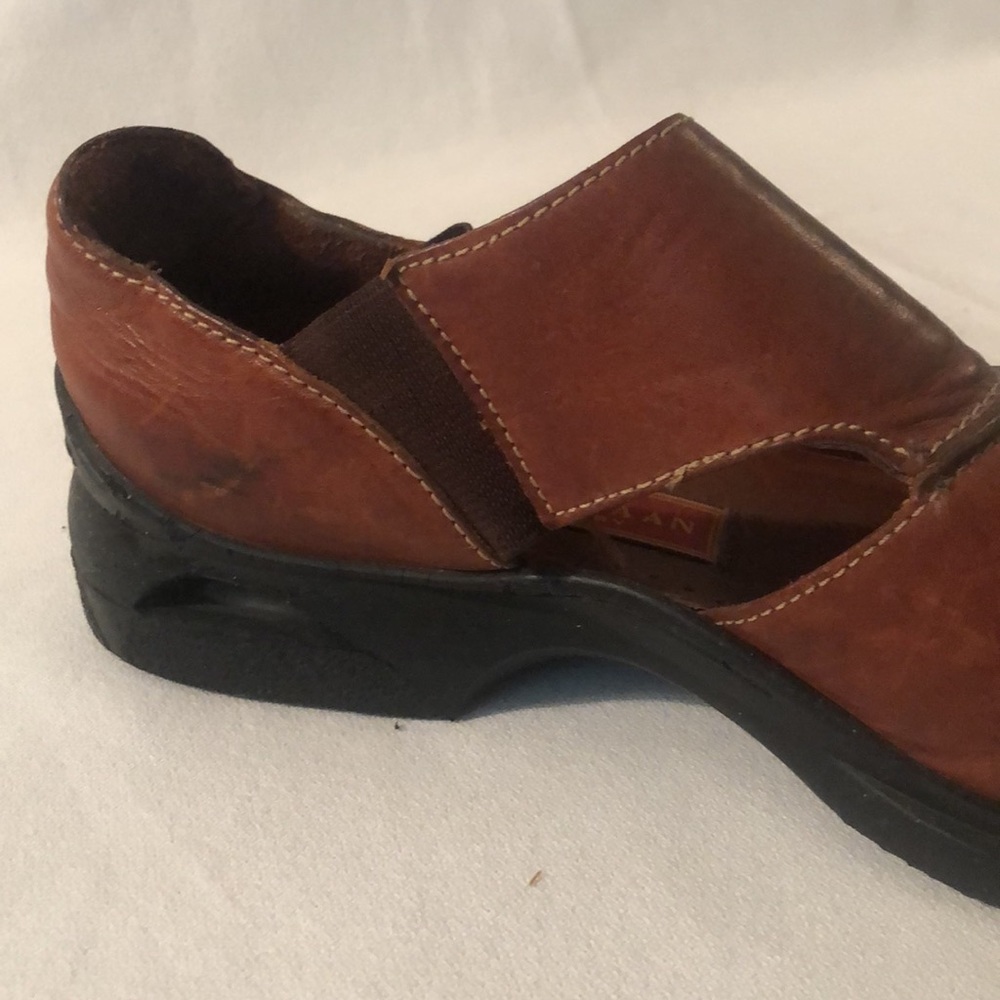 Brown Cole Hahn Nike Air Shoes - Picture 9 of 12